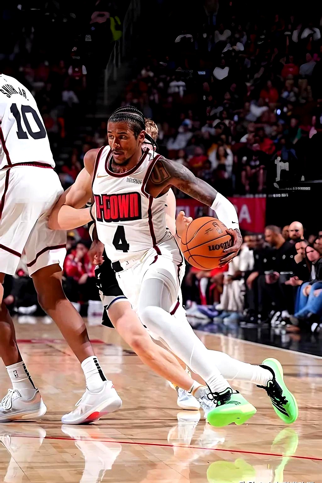 休斯敦火箭训练开放日，窗口期战术微调引欢呼，法国杯在即，球探报告显示潜力(休斯顿火箭对迎接大场面的广告视频)