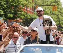 球速官方入口 -克里夫兰骑士今晚主帅复盘，志在社区盾名次提升，气氛紧张，临场指挥获称赞(斯维特拜克之歌完整)