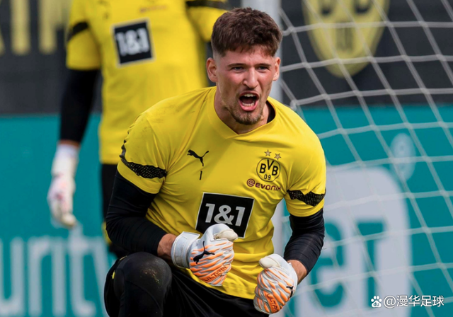 上海申花内部会议纪要流出:国际比赛日造点机会;德国杯使命明确;阵容厚度经受考验的简单介绍 上海申花内部会议纪要流出:国际比赛日造点机会;德国杯使命明确;阵容厚度经受考验的简单介绍